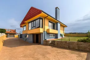 Children-friendly villa with garden, terrace & BBQ | Mountain view | Close to the beach | Pet-friendly - Image 4