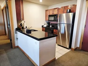 Condo with private pool - Image 3