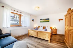 Zimmer 'Klausthaler 24' mit Bergblick, Gemeinschaftsterrasse und Wi-Fi - Image 4