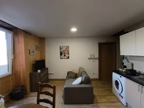 Casa Wood - Local Accommodation near Guarda's Historic Center - Image 3