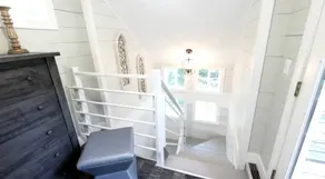 Secluded Tiny House near Owensville, Missouri - Ideal for a Glamping Vacation with Family and Friends - Image 5