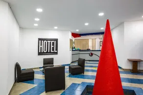 Hotel O Metropolitan Home Stay Near Thamrin Plaza - Image 3