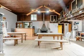 Chalet 'Alarpe Aterpetxea' with Mountain Views, Shared Terrace and Garden - Image 4