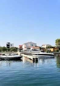 Pleasant holiday apartment with barbecue & terrace | Next to the beach - Image 3