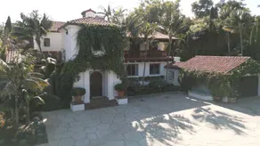 Family-oriented holiday home with garden & terrace | Pet-friendly - Image 2