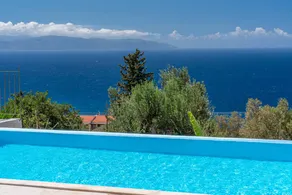Family-oriented villa with private pool, garden & barbecue | Pool view - Image 5