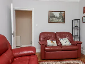 Child-friendly cottage with terrace & garden | Beach view | Close to the beach - Image 5