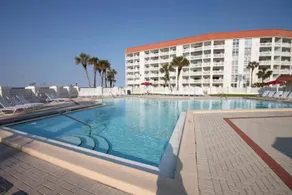 Merveilleux appartement en copropriété entièrement équipé avec barbecue et piscine | Plage à proximité - Image 5