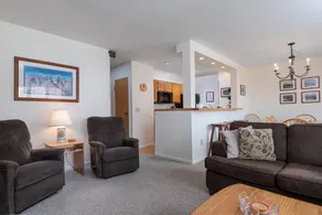 Wohnung mit Grill und Pool - Image 5