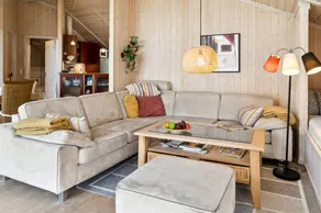 Holiday home with BBQ, terrace & hot tub - Image 2