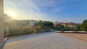 Family-oriented apartment with garden | Panoramic view | Pets are welcome - Image 4
