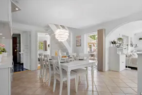 House with sauna, jacuzzi & terrace - Image 3