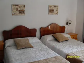 Hostal Maria Isabel - Image 4