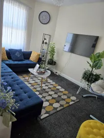 Family-oriented wonderful flat | City view - Image 2