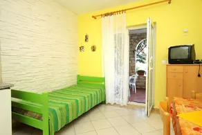 One bedroom apartment with terrace Novalja, Pag (A-9334-d) - Image 3