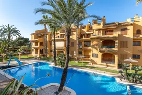 Flat with garden, terrace & pool | Garden view - Image 3