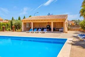 Holiday home with terrace, pool & garden | Garden view - Image 4