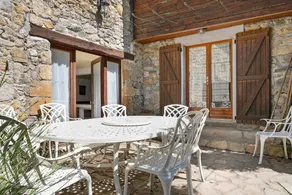Family-oriented ample cottage with pool, sauna & BBQ | River view | Suitable for remote work | Dogs allowed - Image 5