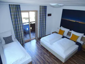 Children-friendly flat | Mountain view | Next to the ski - Image 4