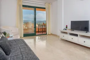 Holiday apartment with pool, garden & terrace - Image 5
