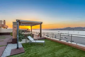 Stunning Luxury Penthouse with Sea Views, Wi-Fi and Air Conditioning - Image 3