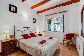 Villa with private pool, terrace & BBQ - Image 5