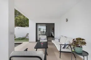 Villa with garden, barbeque & private pool | Mountain view - Image 4