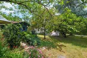 Cottage avec terrasse, jardin et barbecue | Vue ville - Image 3