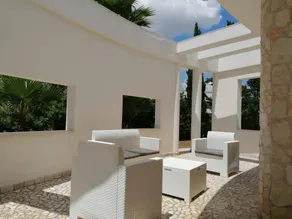 Beautiful holiday apartment with garden - Image 2