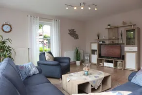 Flat with garden & terrace | Garden view - Image 3