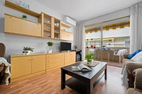 Apartment with pool | Close to the beach - Image 5