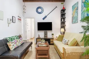Appartement avec internet haut débit | Vue ville | Adapté au travail à distance - Image 3
