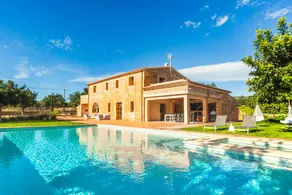 Villa con terraza, piscina privada y barbacoa | Vistas a la montaña - Image 3