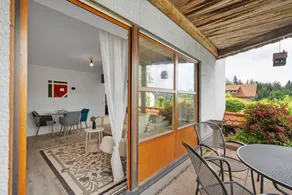 Apartment 'Sonnenterrasse' with Private Terrace and Wi-Fi - Image 4