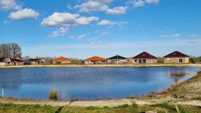 Familienfreundliches Ferienhaus mit Pool, Grill und Garten | Seeblick | Ideal für Homeoffice | Haustiere sind willkommen - Image 2