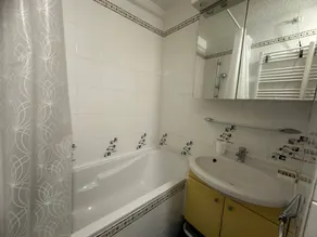 Holiday apartment with pool | Mountain view | Ski nearby - Image 4