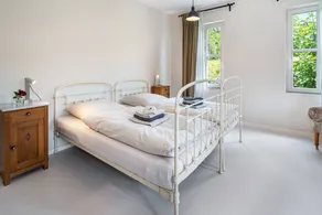 Holiday apartment with BBQ, terrace & garden | Mountain view - Image 2