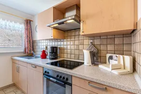 Apartment 'Brujosenhof' with Private Terrace, Shared Garden and Wi-Fi - Image 2