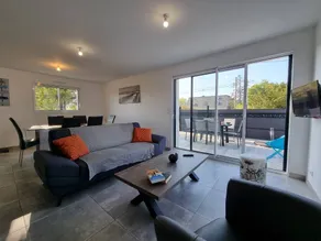 Holiday home with BBQ, terrace & garden | Garden view - Image 5