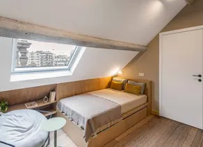 Private room with terrace & garden - Image 3