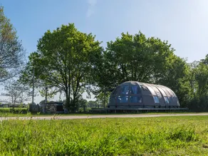 Spend the night in this special Dome with private bathroom and hot tub - Image 2