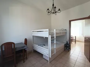 Holiday apartment with terrace & garden - Image 4