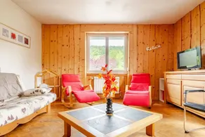 Holiday home with terrace, garden & BBQ | Garden view - Image 3