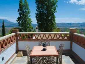 Holiday home with BBQ, pool & terrace | Dogs allowed - Image 2