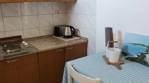 Holiday apartment with terrace & BBQ | Sea view | Dogs allowed - Image 2