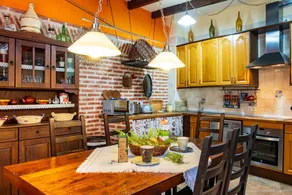 Holiday home with BBQ, garden & terrace | Garden view | Perfect for remote work - Image 4