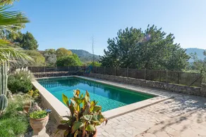 Villa with private pool, garden & barbecue - Image 5