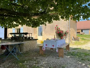 Périgord Farmhouse "Chez Reine" – Authenticity and Tranquility in Nature - Image 3