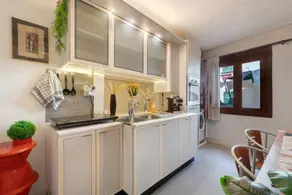 Flat | City view | Suitable for remote work - Image 4