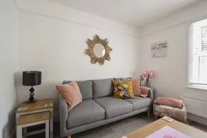 Children-friendly cottage with garden | Beach view | Pets are welcome - Image 3